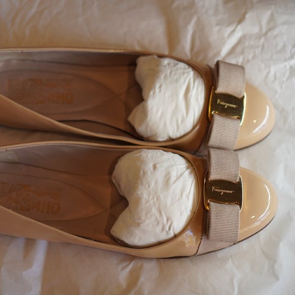 Salvatore Ferragamo Varina Ballet Flat - Picture 1 of 4